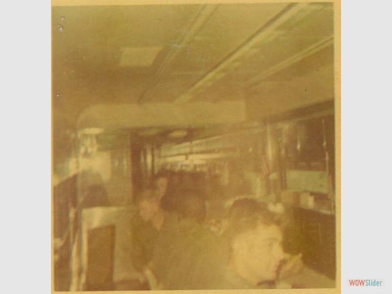 InthediningcarontraintoOaklandCA1967001